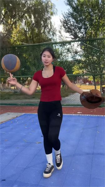 關於長髮、穿著與花式運球，聊聊屬於我的籃球日常