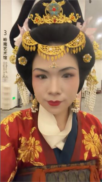 涅槃重生｜與姐姐拍古風寫真，做旺家向前的興家之女