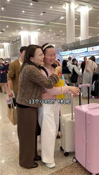 說說鉆鉆這次從英國回國的緣由，短暫相聚格外珍貴?