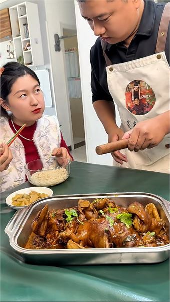 夫妻日常都是劇本嗎？亮亮兩口子回應大家的種種疑問