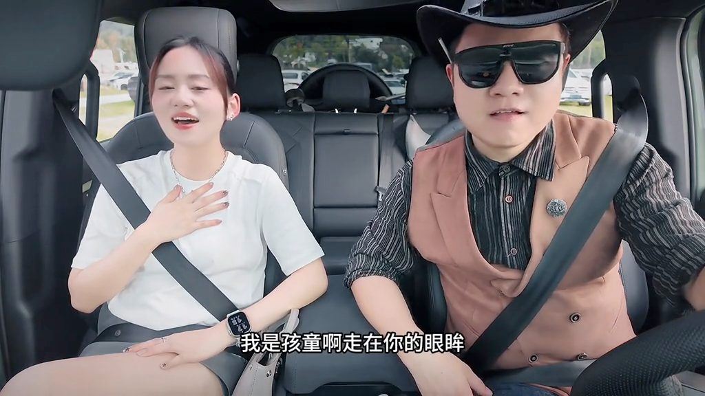 相伴十年，歌聲為證，這就是我和騾子哥的故事