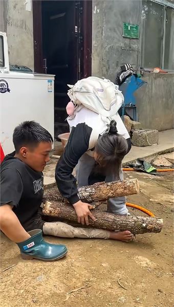 幫鄉親賣獼猴桃掙多少錢？有沒有團隊？謝宗濤回應大家的種種疑問
