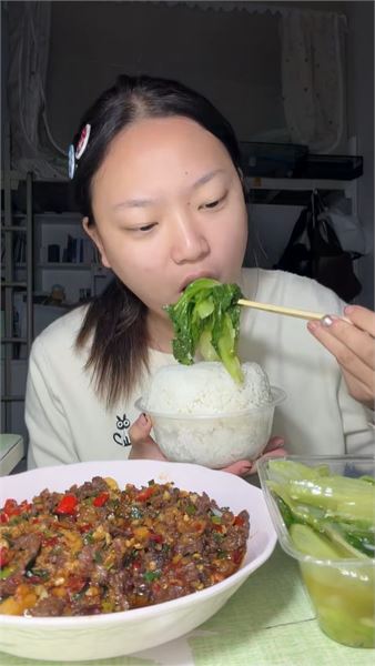 回應大家疑問：狂吃碳水不胖｜不催吐，學業美食我這樣平衡