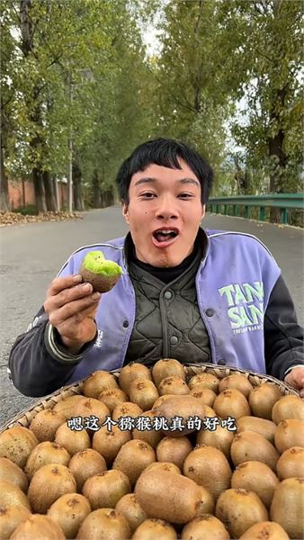 幫鄉親賣獼猴桃掙多少錢？有沒有團隊？謝宗濤回應大家的種種疑問
